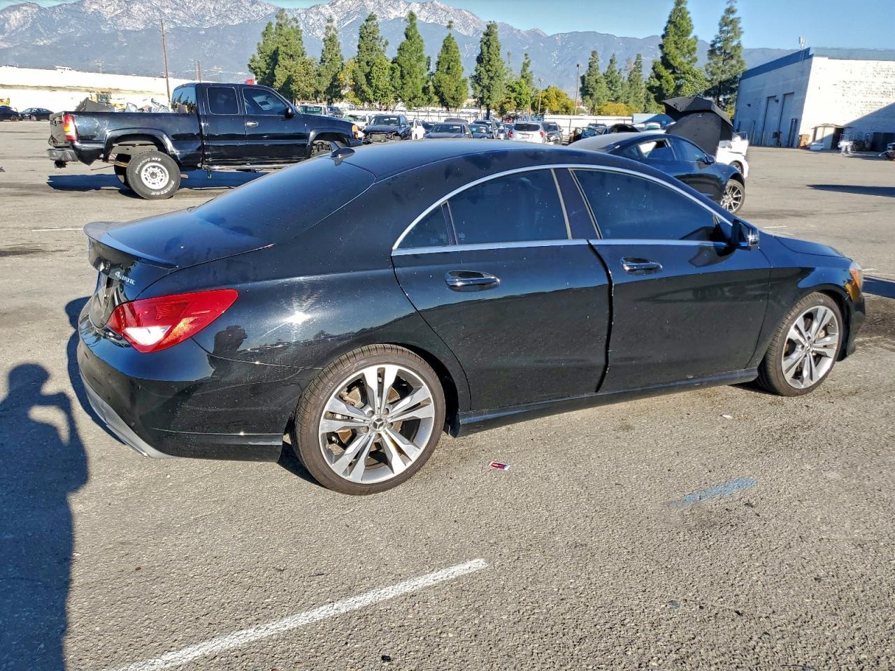 2019 Mercedes-Benz Cla 250 4Matic - Image 3