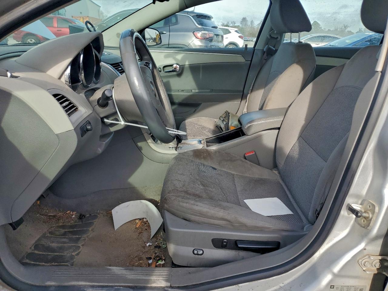 2012 Chevrolet Malibu Ls - Фото 7