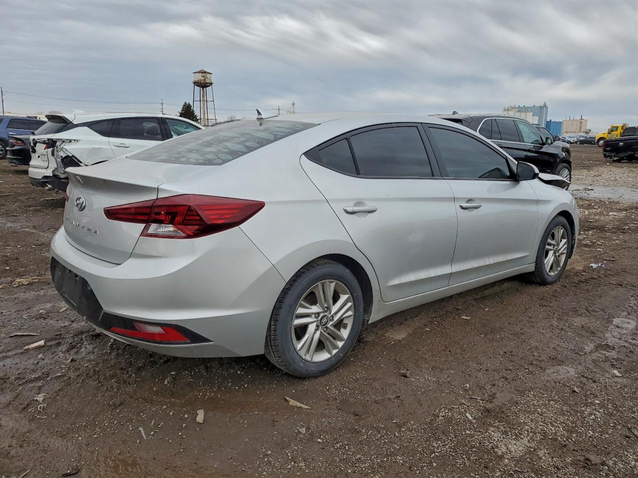2019 Hyundai Elantra Sel - Фото 3