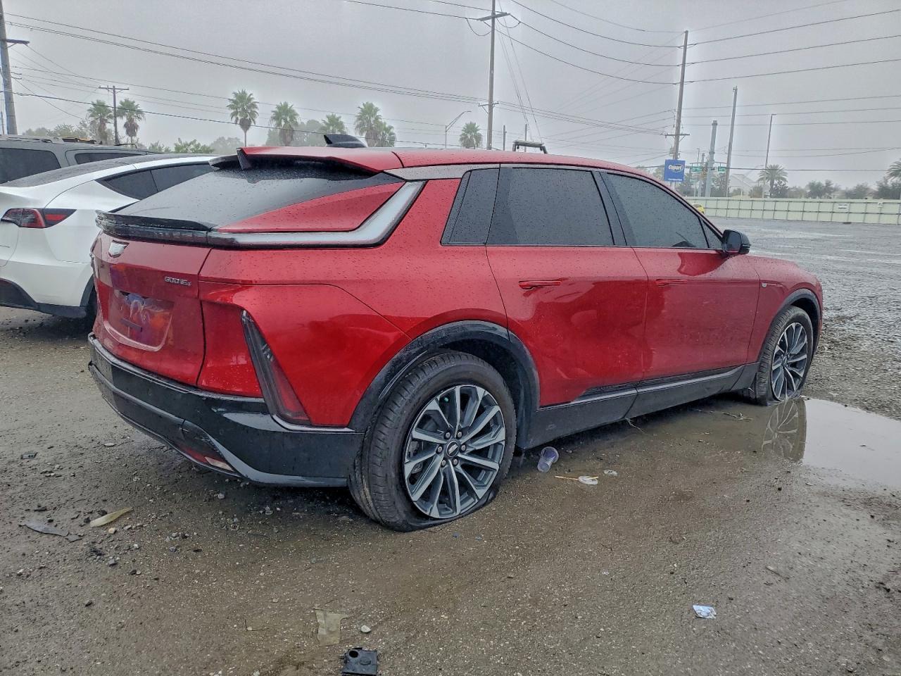 2024 Cadillac Lyriq Sport - Фото 3