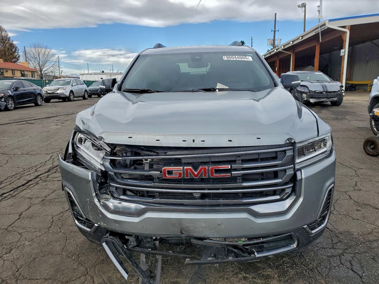 2023 GMC Acadia At4 - Фото 5