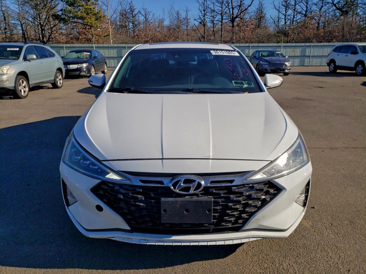 2020 Hyundai Elantra Sport - Фото 5
