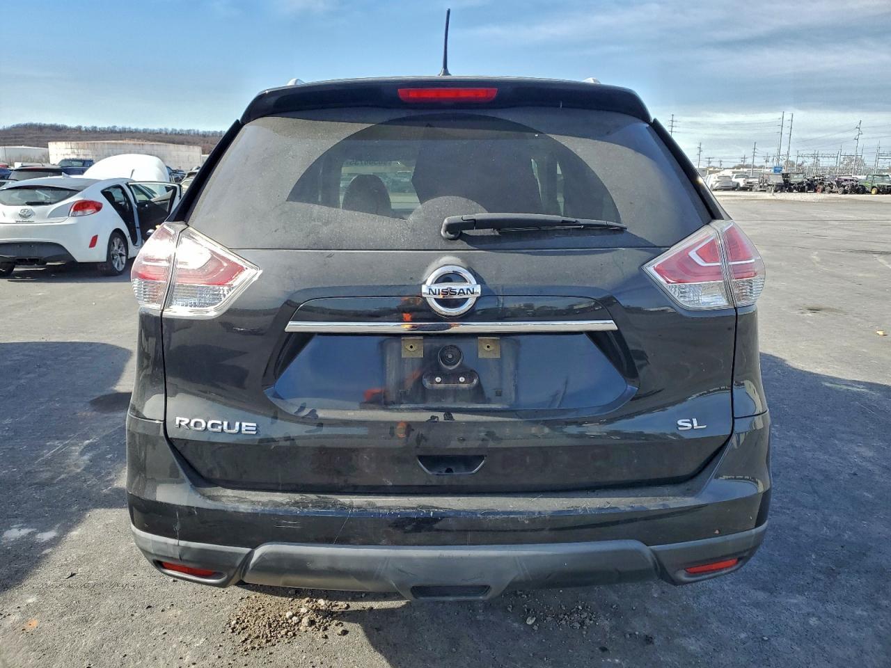 2016 Nissan Rogue S - Фото 6