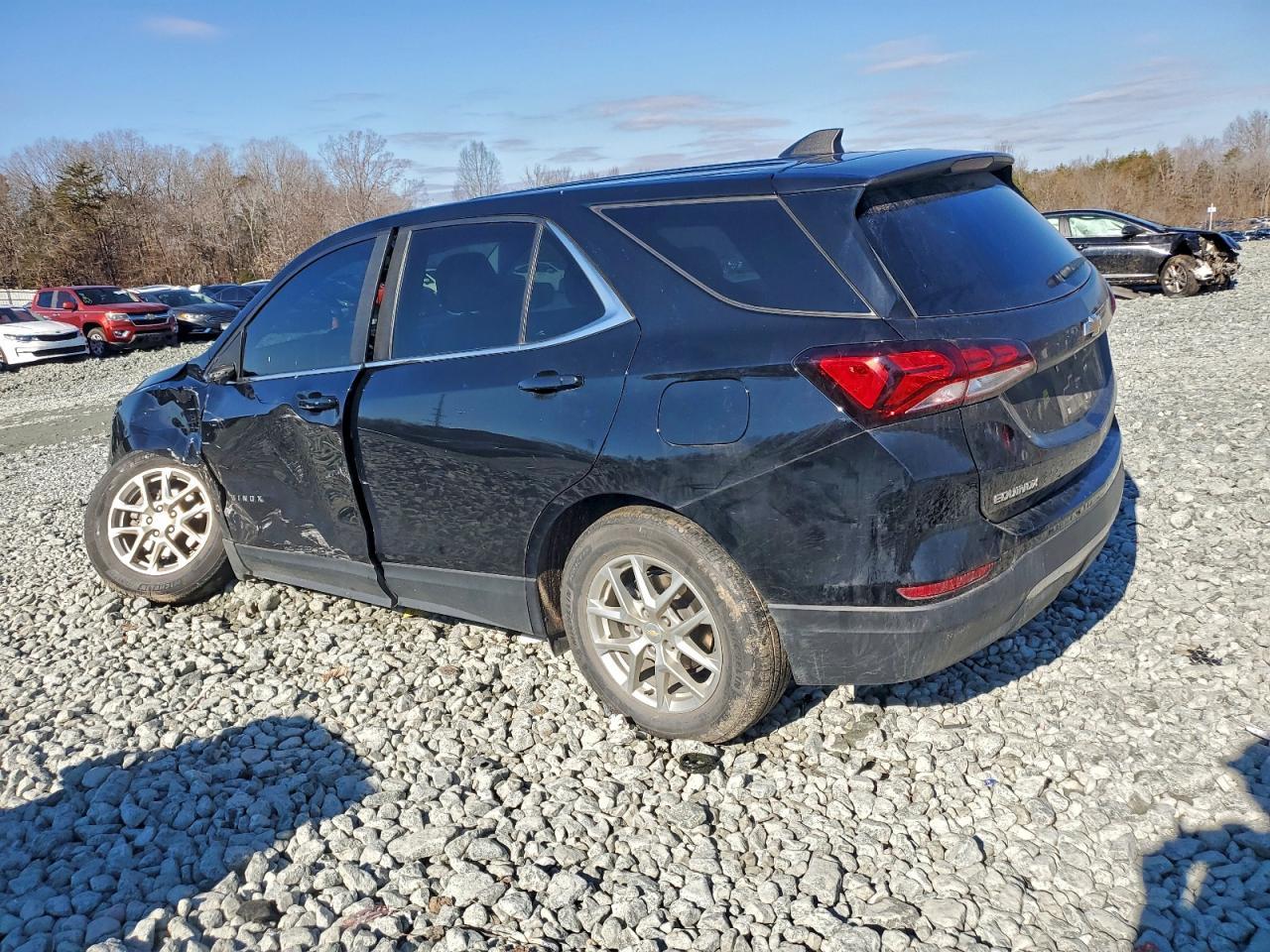 2022 Chevrolet Equinox Lt - Image 2