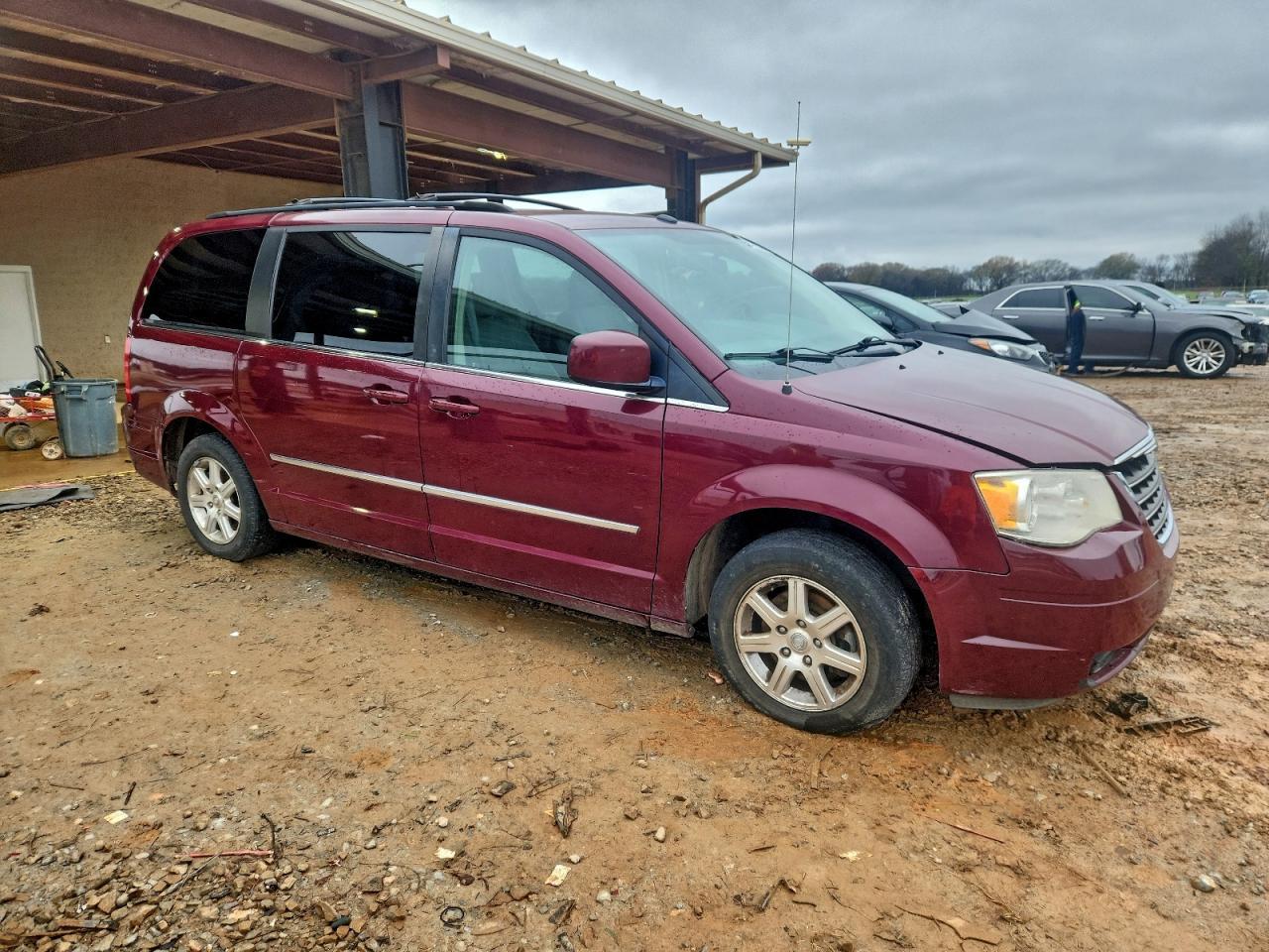 2009 Chrysler Town & Country Touring - Фото 4