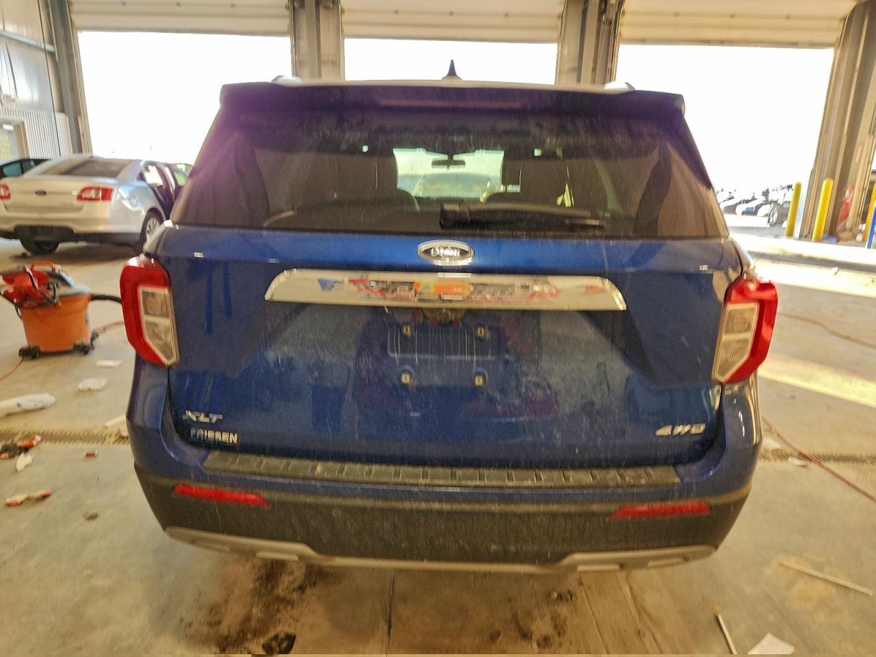 2023 Ford Explorer Xlt - Фото 6