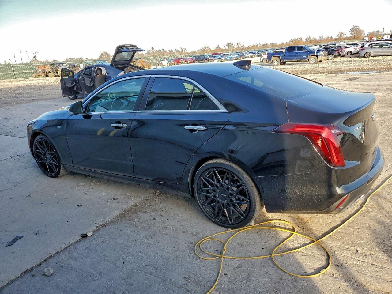 2021 Cadillac Ct4 Luxury - Фото 2