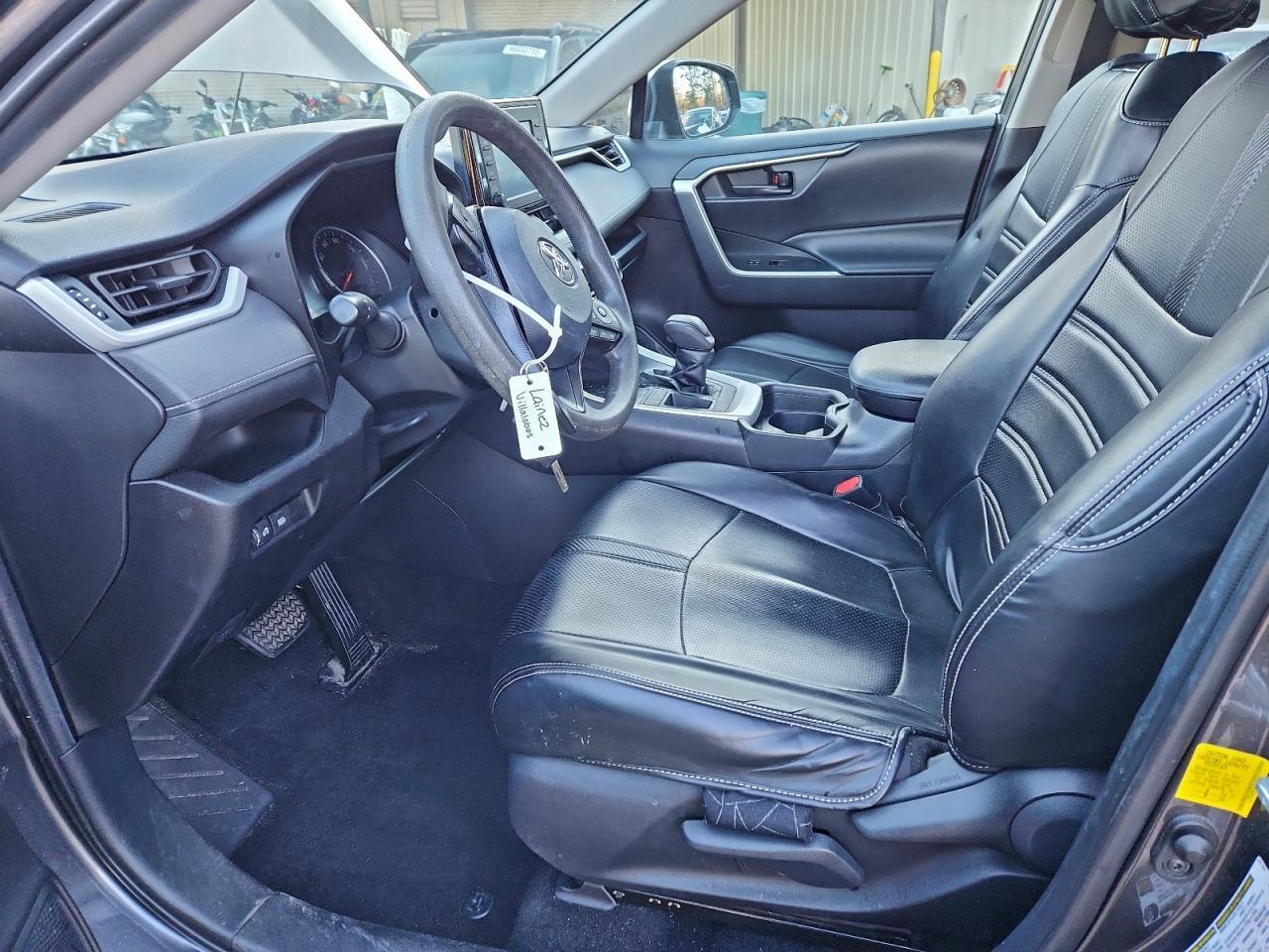2021 Toyota Rav4 - Image 7