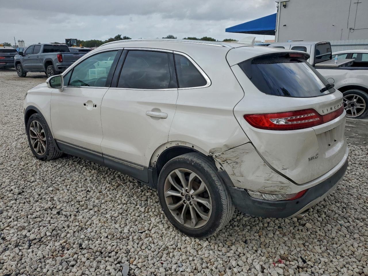 2015 Lincoln Mkc - Image 2