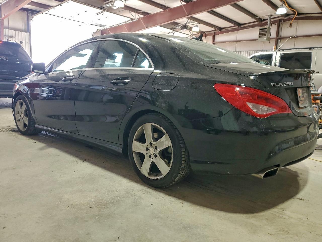 2016 Mercedes-Benz Cla 250 4Matic - Фото 2
