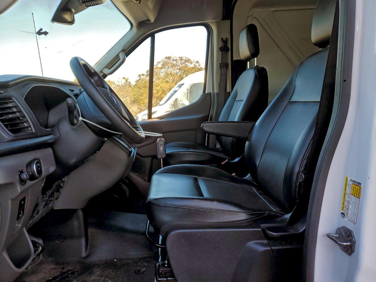 2022 Ford Transit T-350 Delivery Van - Image 7