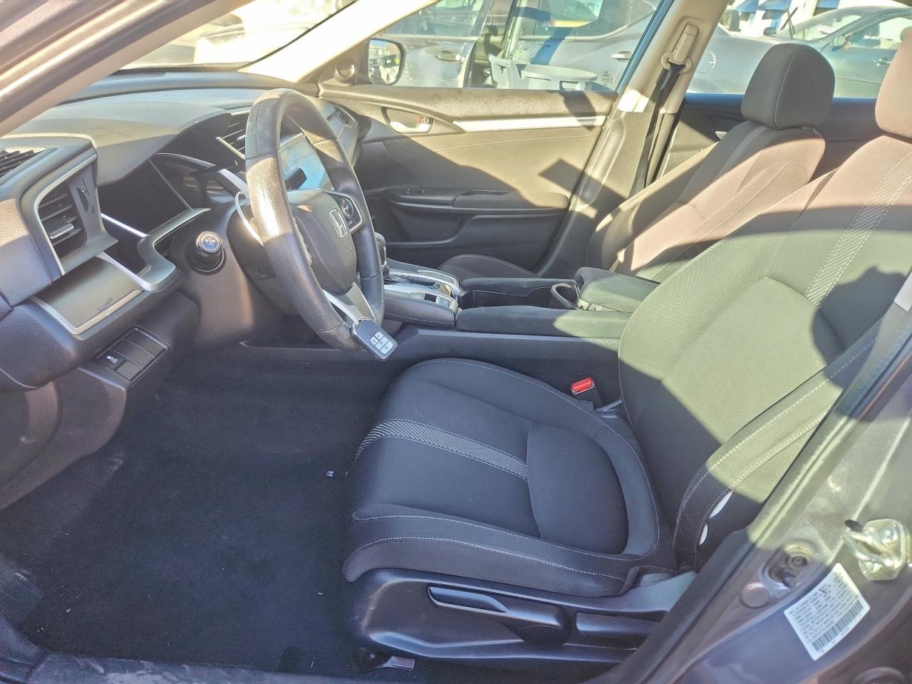 2018 Honda Civic Ex - Image 7