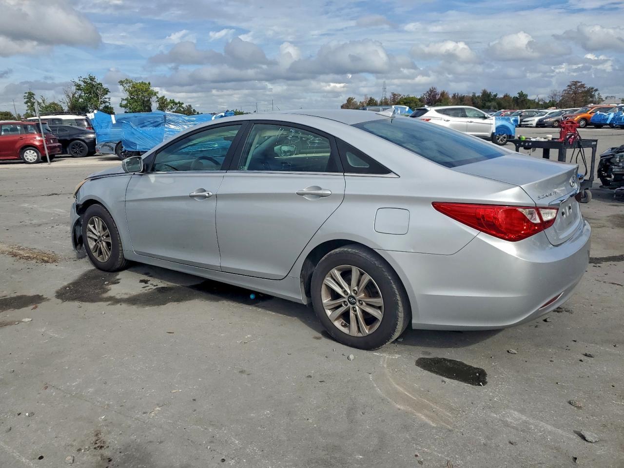 2013 Hyundai Sonata Gls - Фото 2