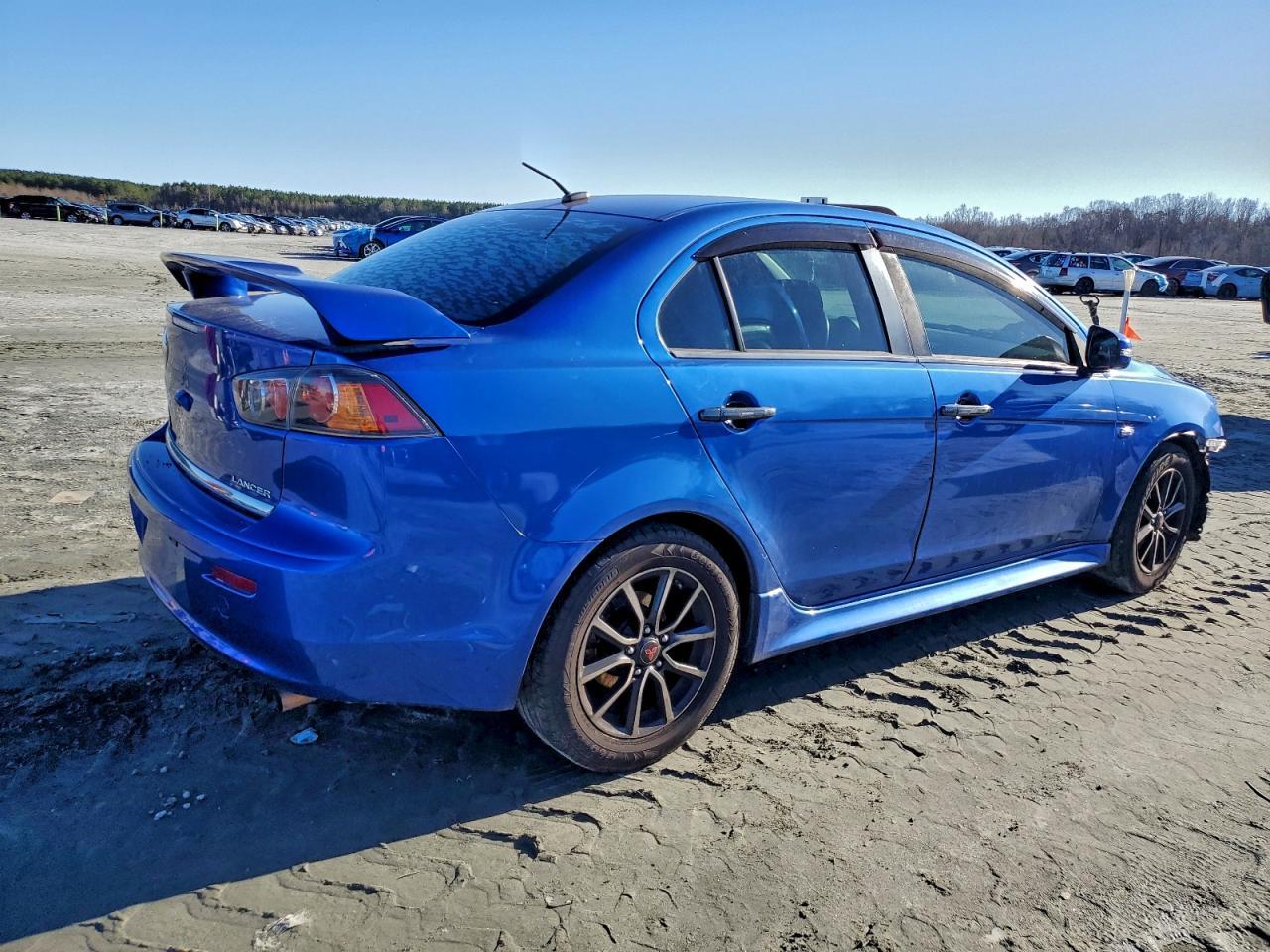 2017 Mitsubishi Lancer Es - Image 3