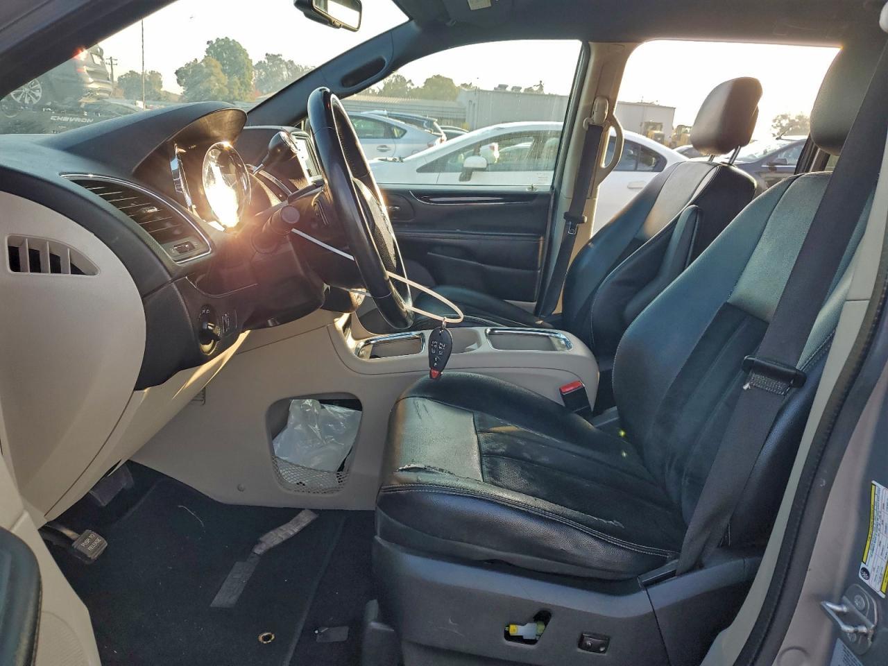 2017 Dodge Grand Caravan Sxt - Image 7