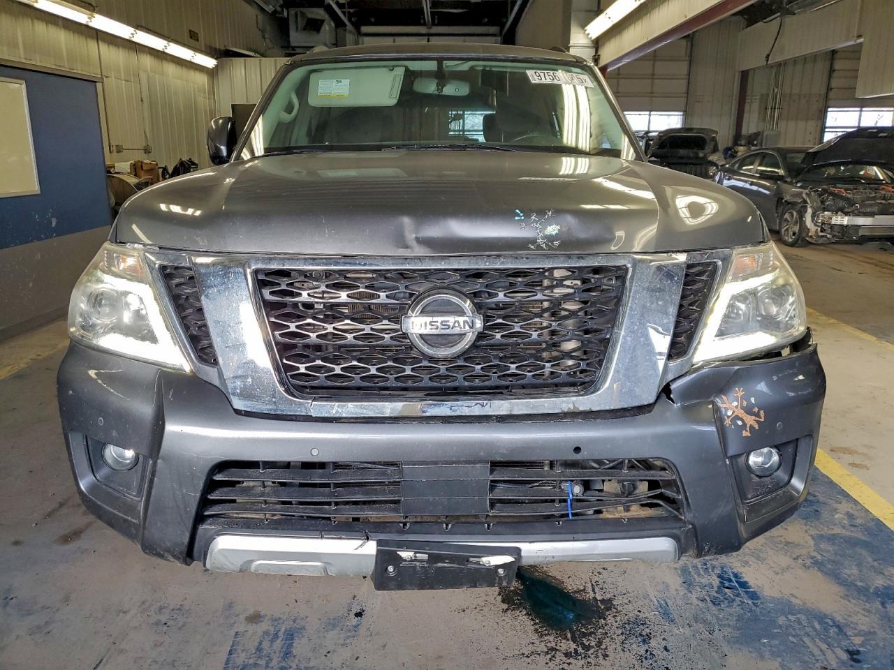 2017 Nissan Armada Sv - Фото 5