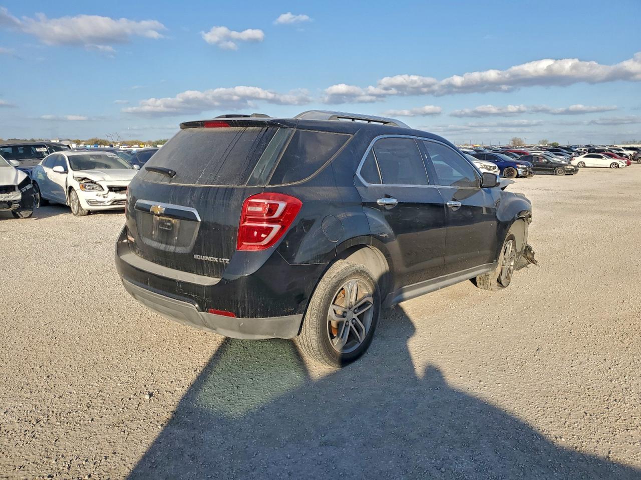 2016 Chevrolet Equinox Ltz - Image 3