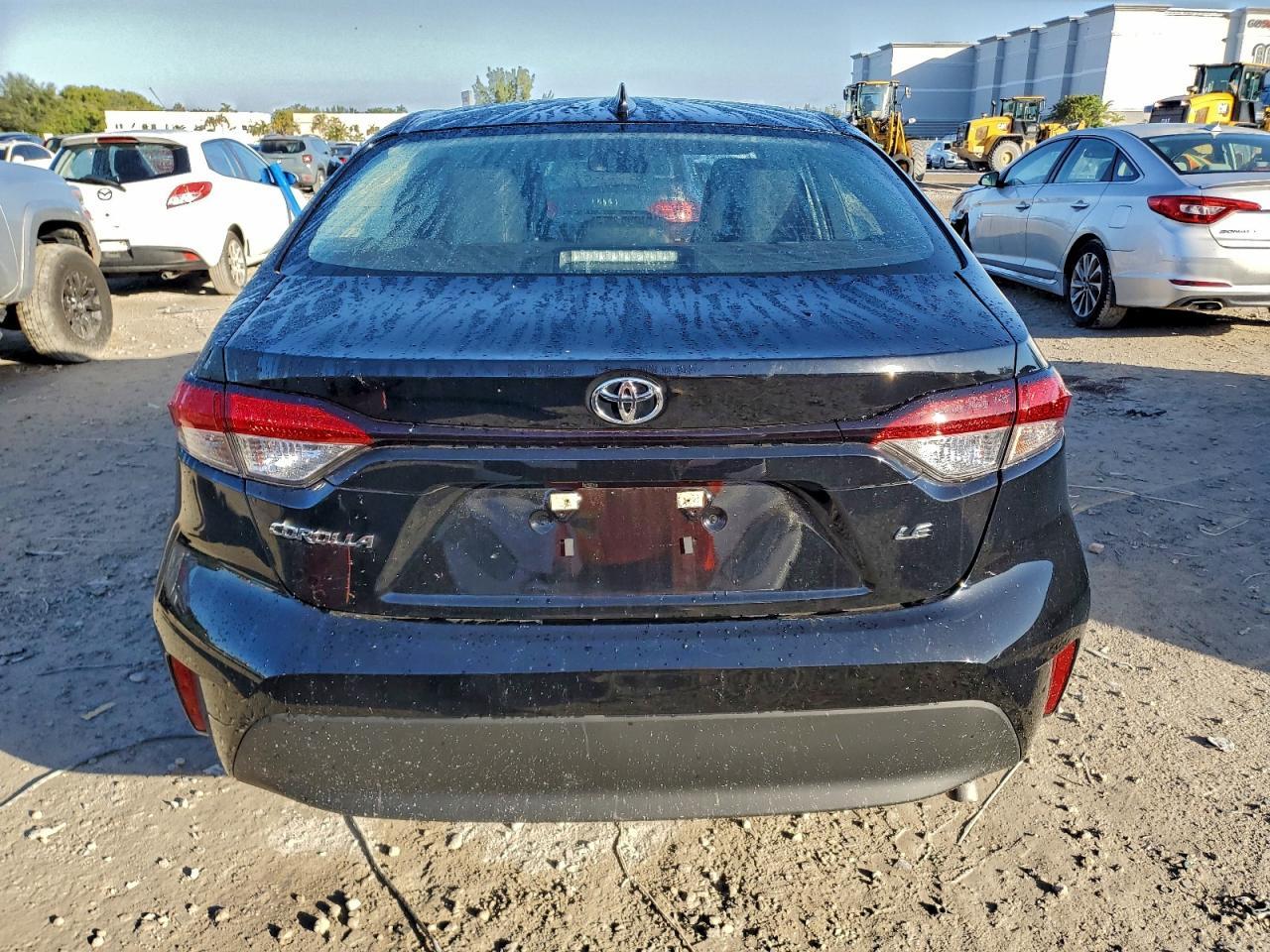 2025 Toyota Corolla Le - Image 6