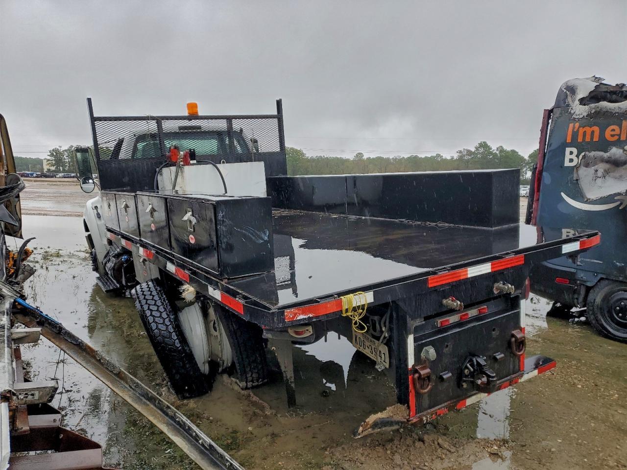 2015 Ford F750 Super Duty Flatbed Truck - Фото 3