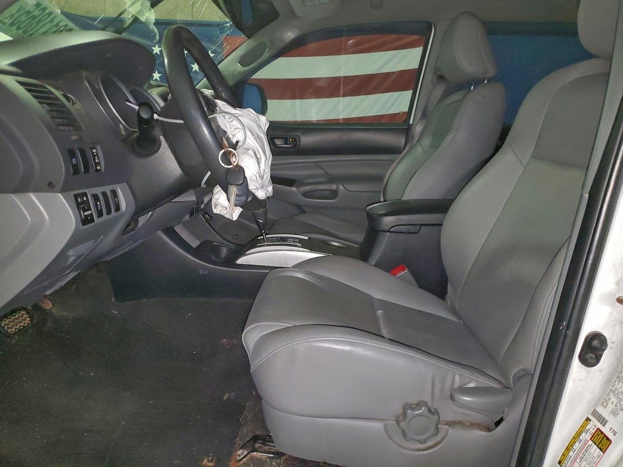 2013 Toyota Tacoma Double Cab - Image 7