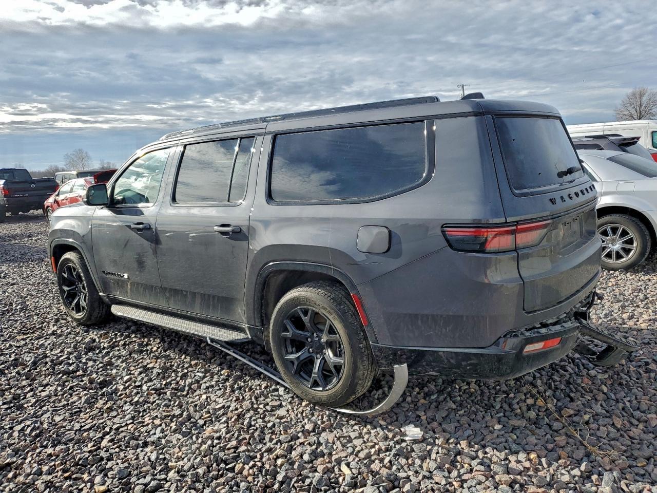 2024 Jeep Wagoneer L Series Ii - Фото 2