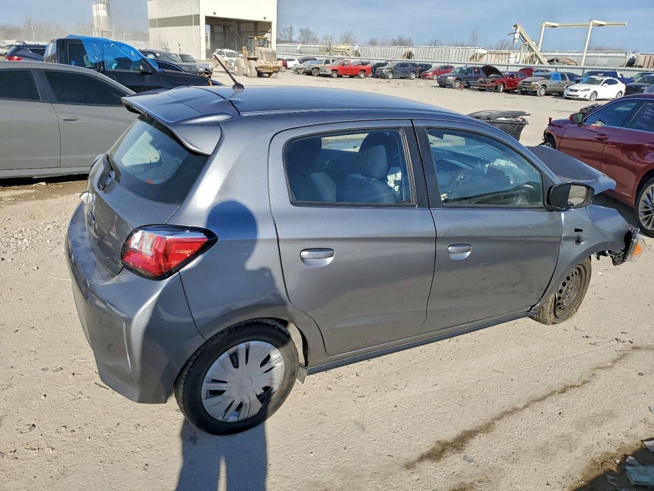 2021 Mitsubishi Mirage Es - Image 3