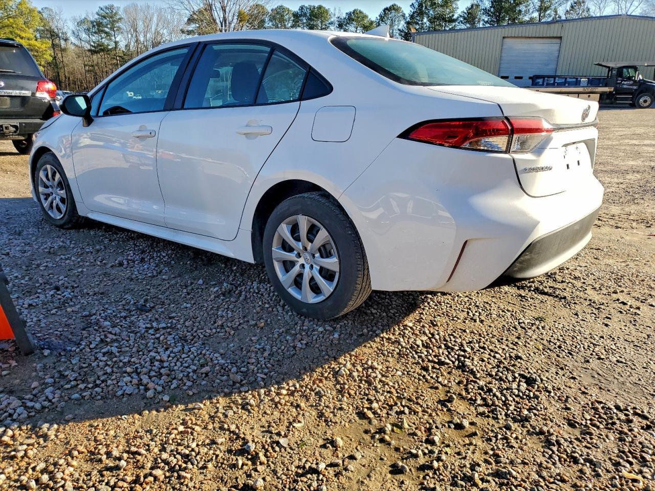 2024 Toyota Corolla Le - Фото 2