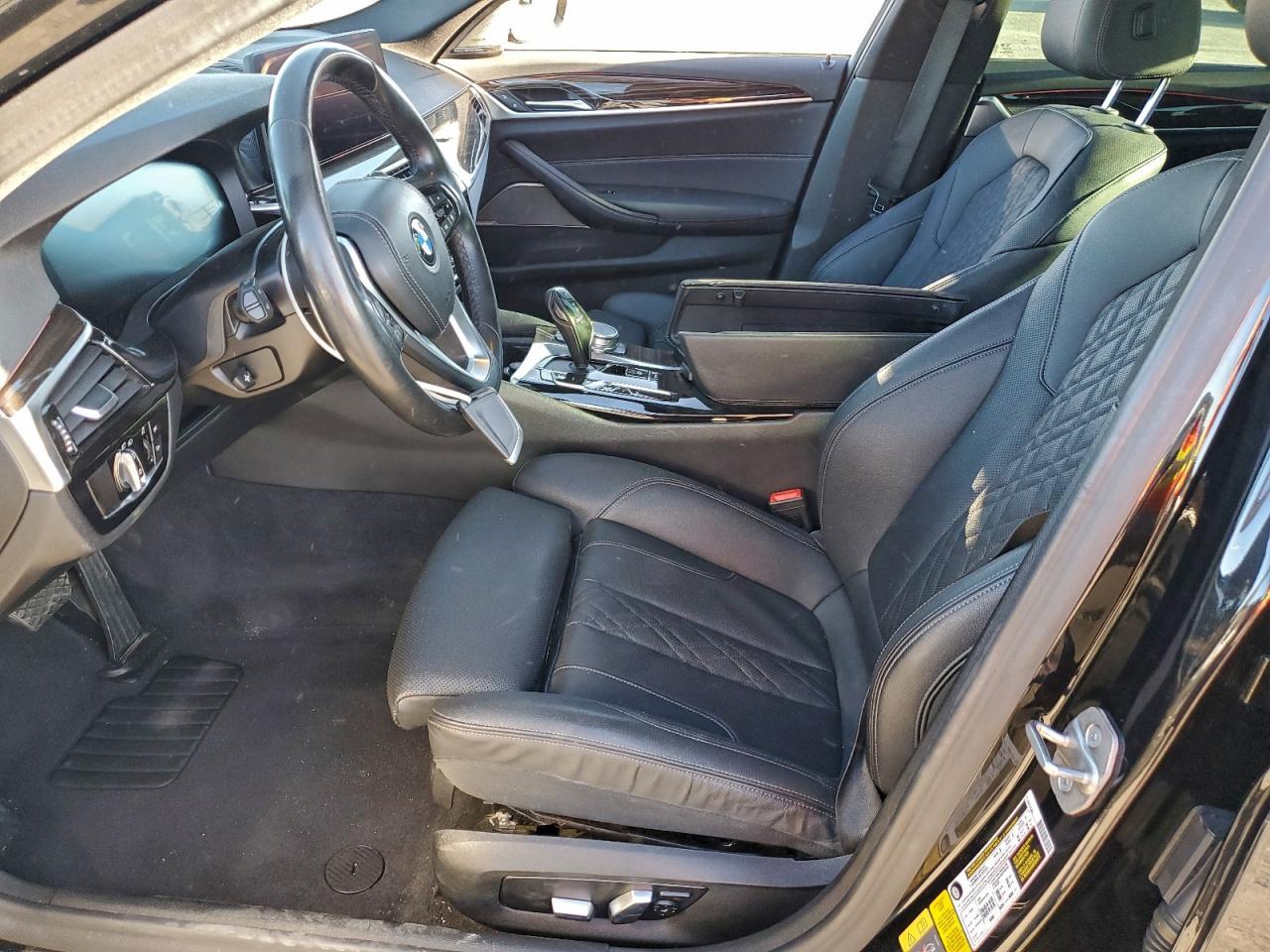 2021 BMW Motorrad 530E - Image 7