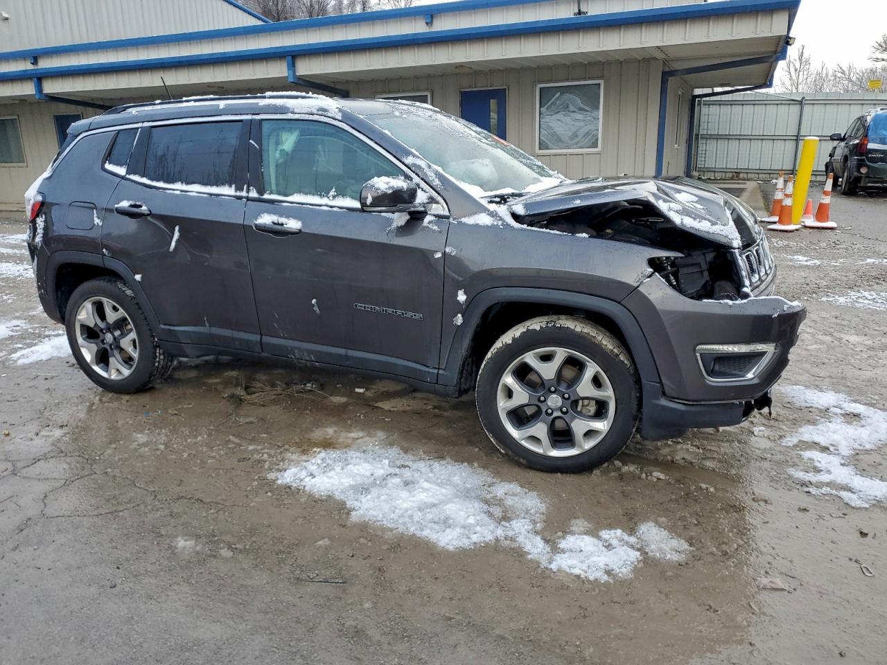 2021 Jeep Compass Limited - Фото 4