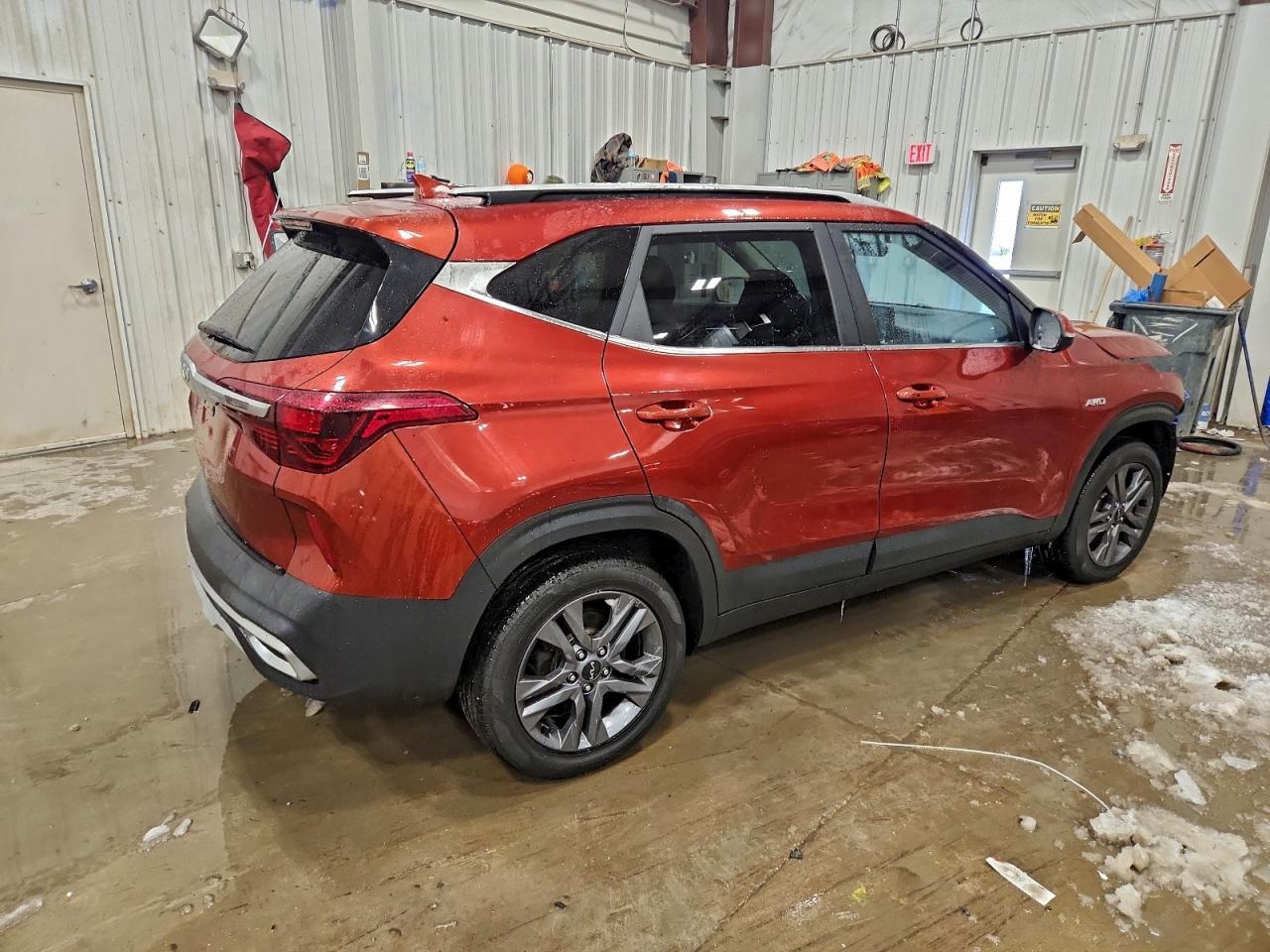 2023 Kia Seltos S - Фото 3