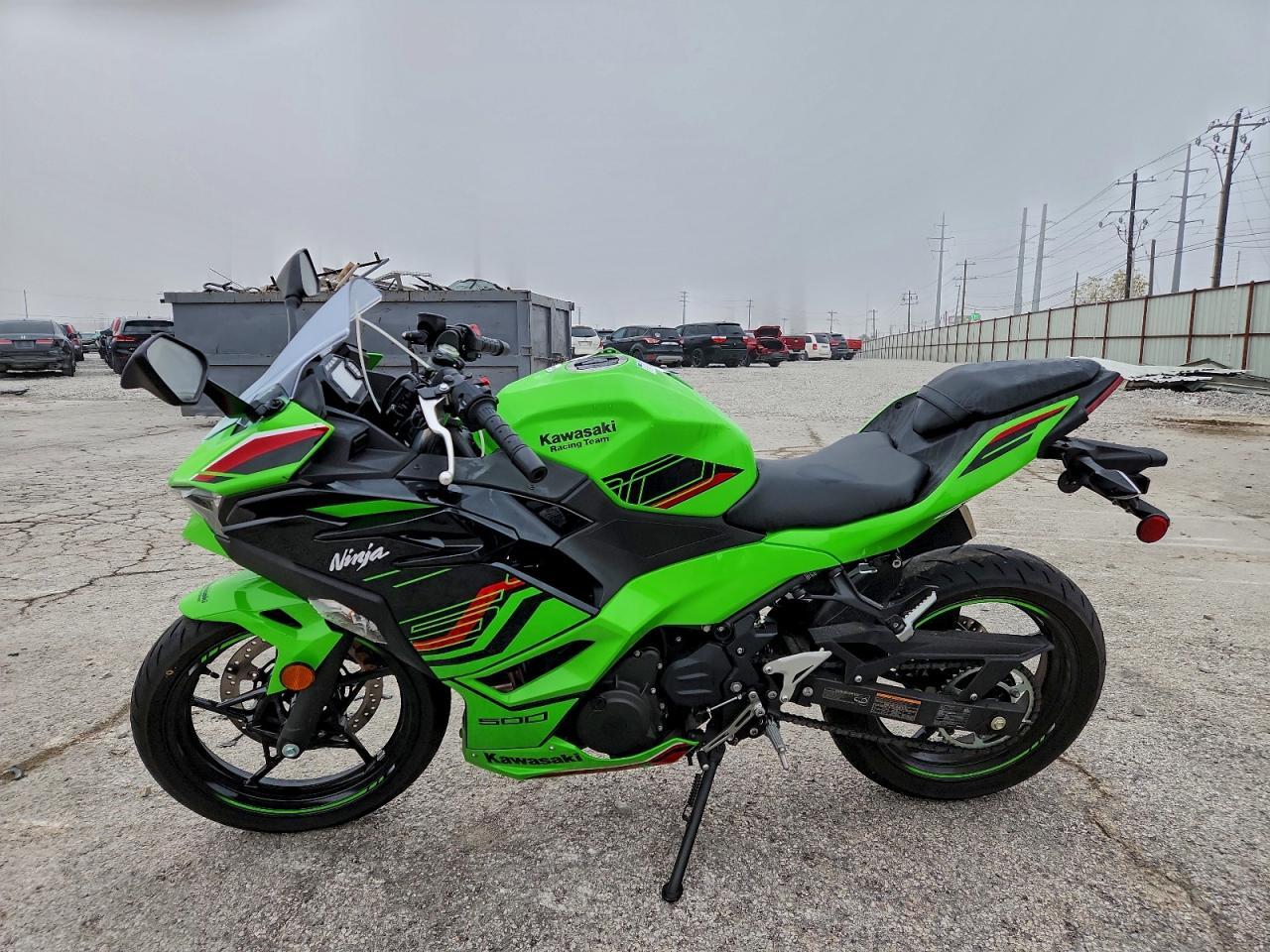 2024 Kawasaki Ex500 H - Фото 3