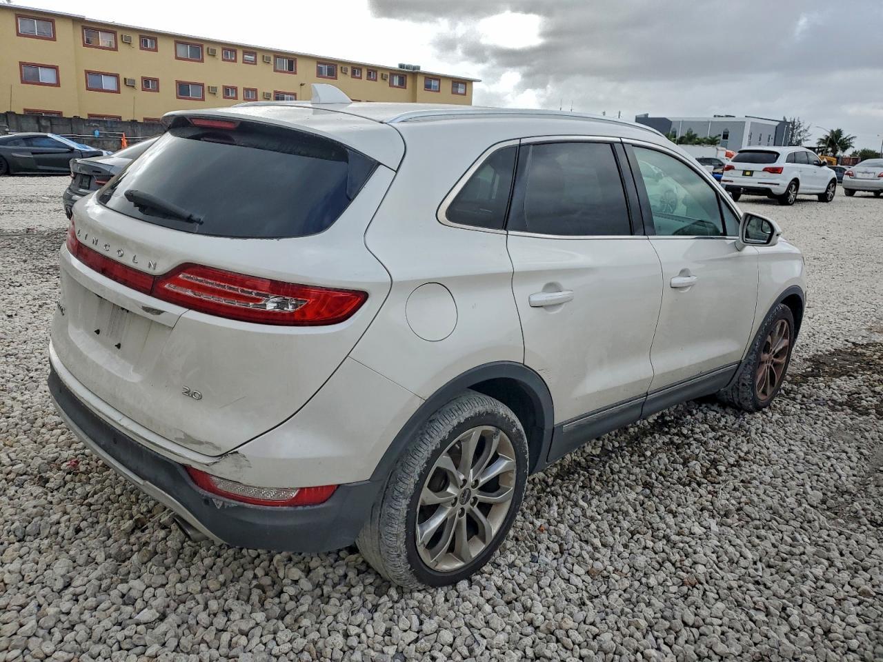 2015 Lincoln Mkc - Image 3