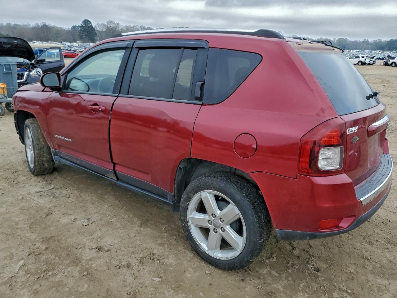 2014 Jeep Compass Latitude - Фото 2