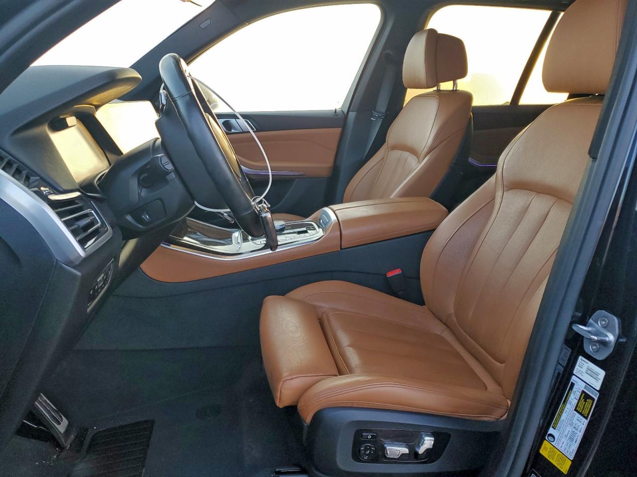 2019 BMW X5 xDrive50I - Image 7