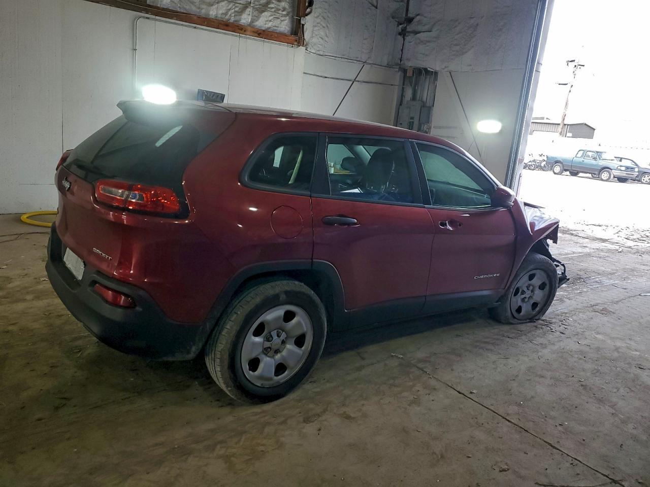 2015 Jeep Cherokee Sport - Image 3