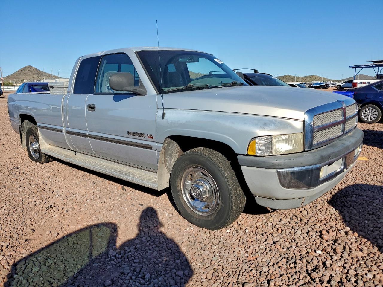 1999 Dodge Ram 2500 - Фото 4