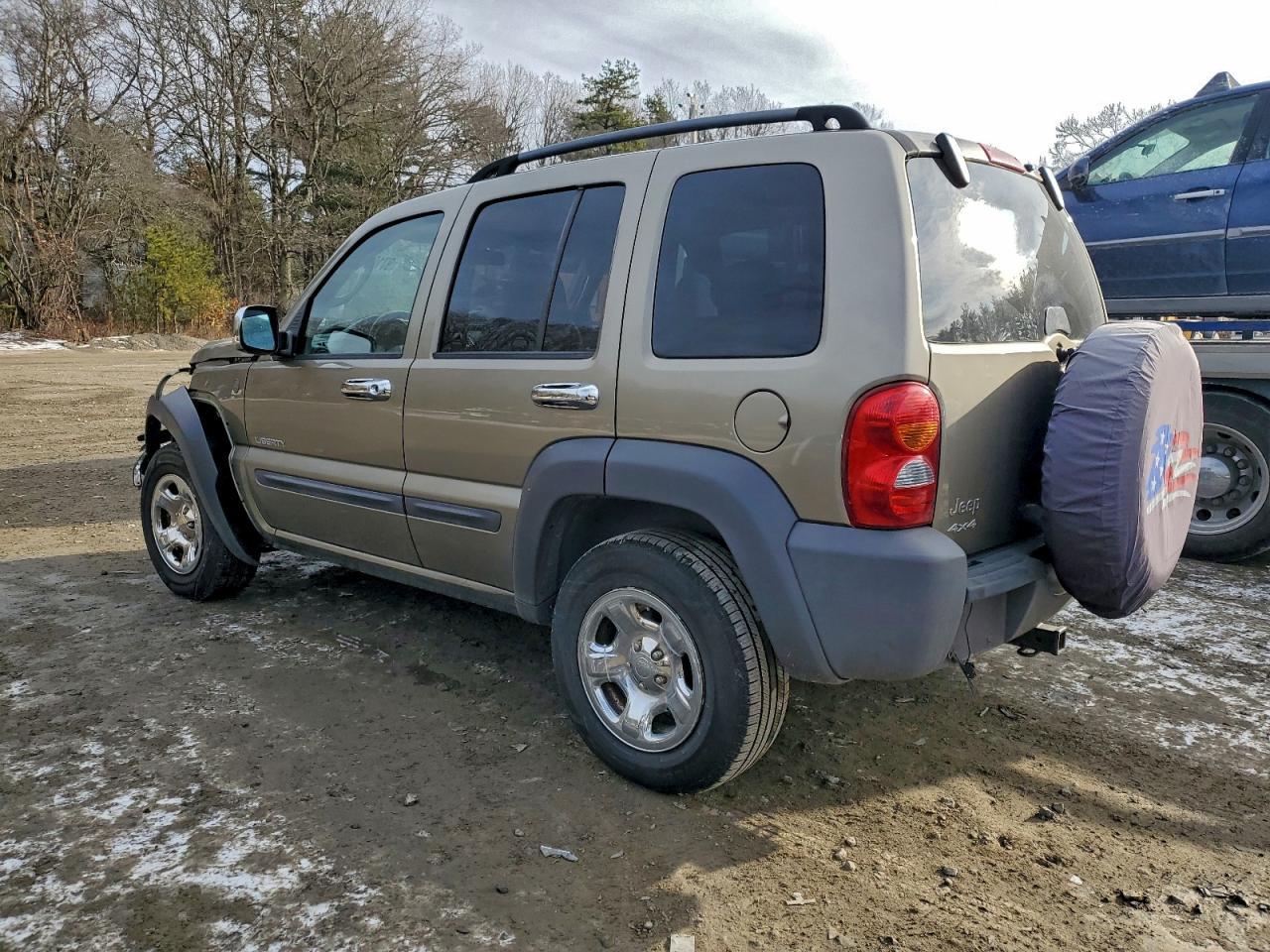 2004 Jeep Liberty Sport - Фото 2