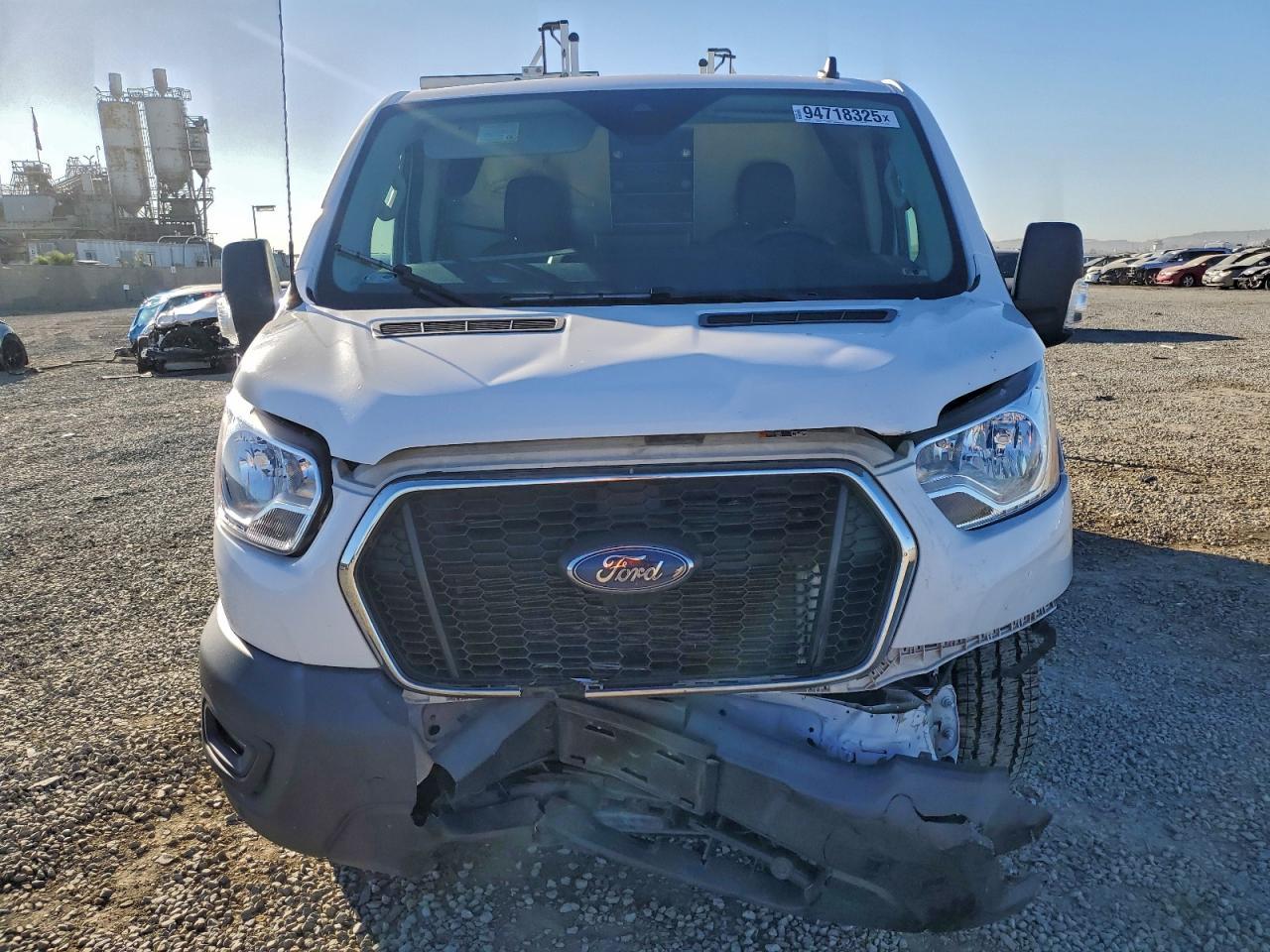 2022 Ford Transit 250 Utility / Service Van - Фото 5