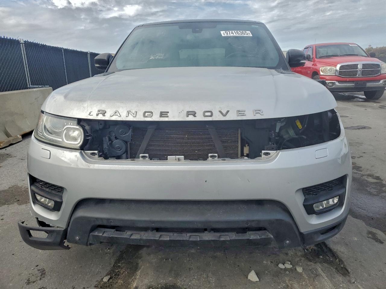 2015 Land Rover Range Rover Sport V8 Supercharged - Image 5