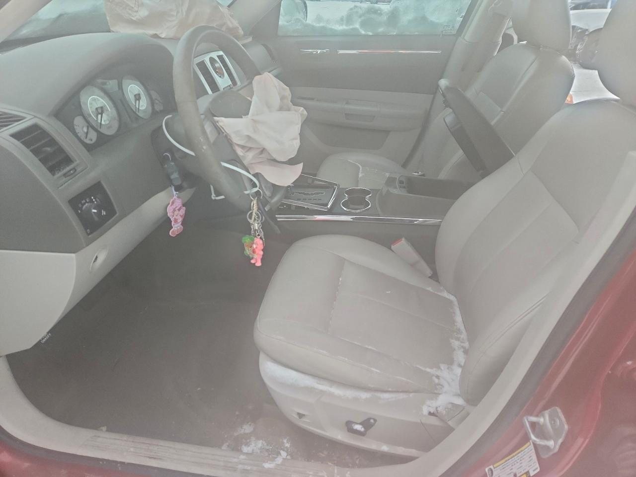 2009 Chrysler 300 Touring - Фото 7