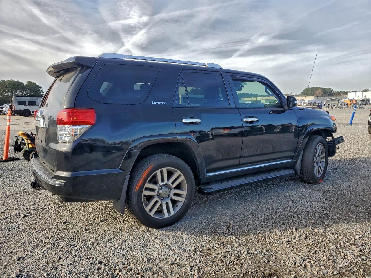 2012 Toyota 4Runner Sr5 - Фото 3