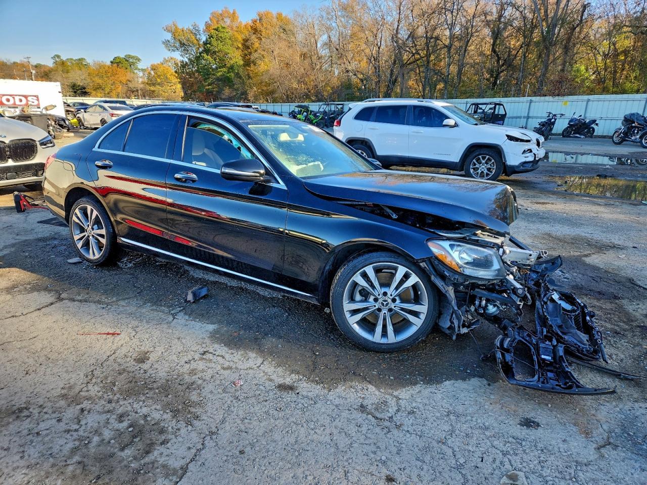 2017 Mercedes-Benz C 300 - Фото 4