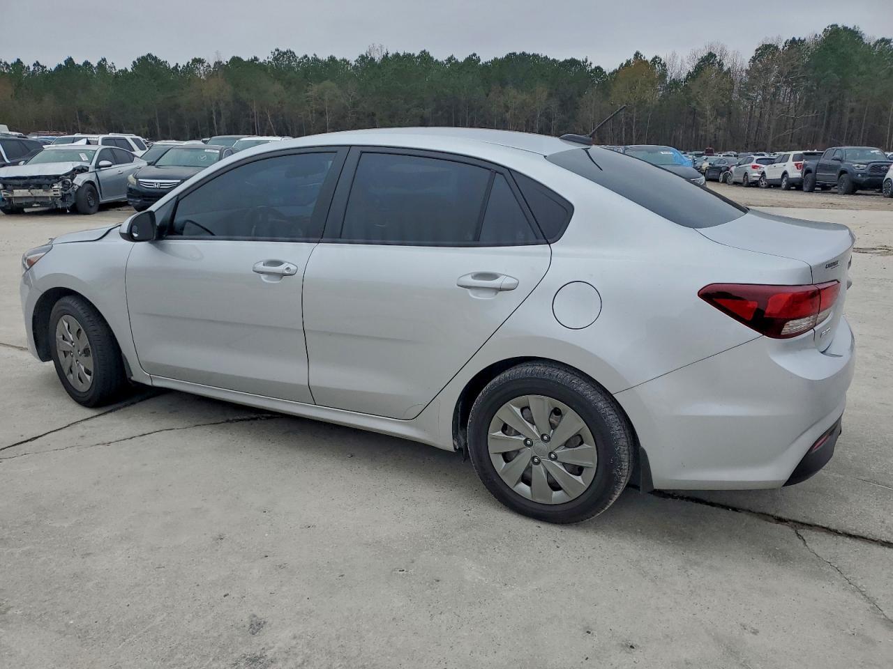 2020 Kia Rio Lx - Фото 2