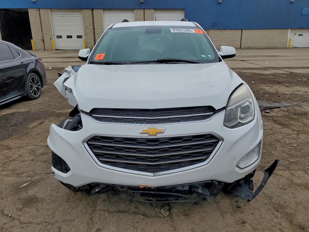 2017 Chevrolet Equinox Lt - Image 5