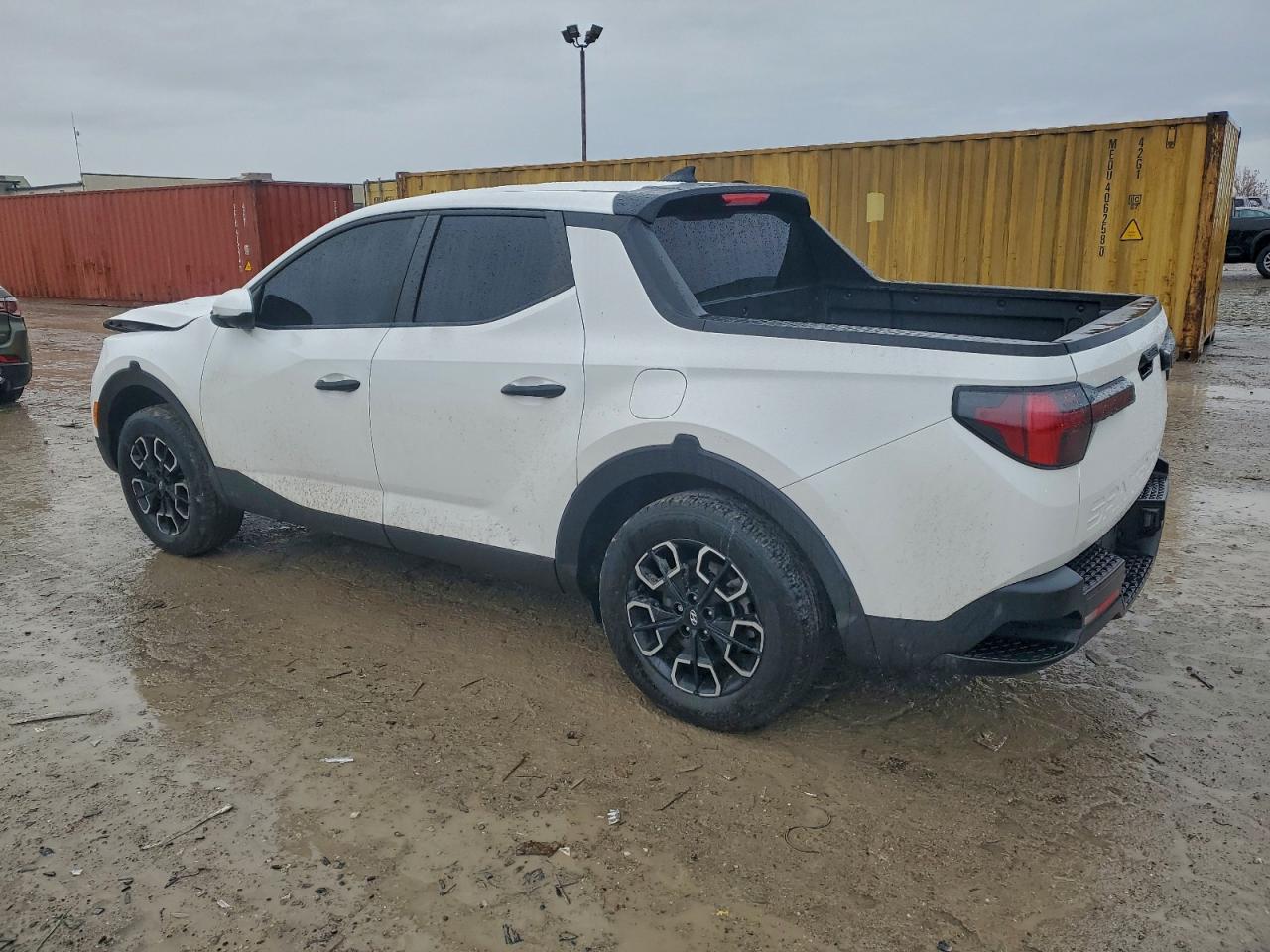 2023 Hyundai Santa Cruz Se - Image 2