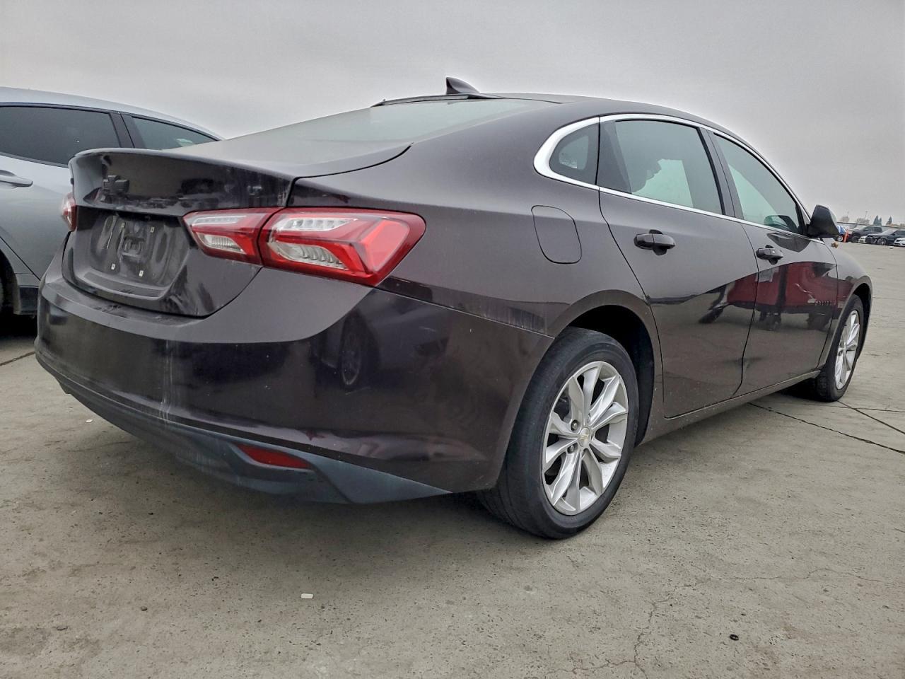2020 Chevrolet Malibu Lt - Фото 3
