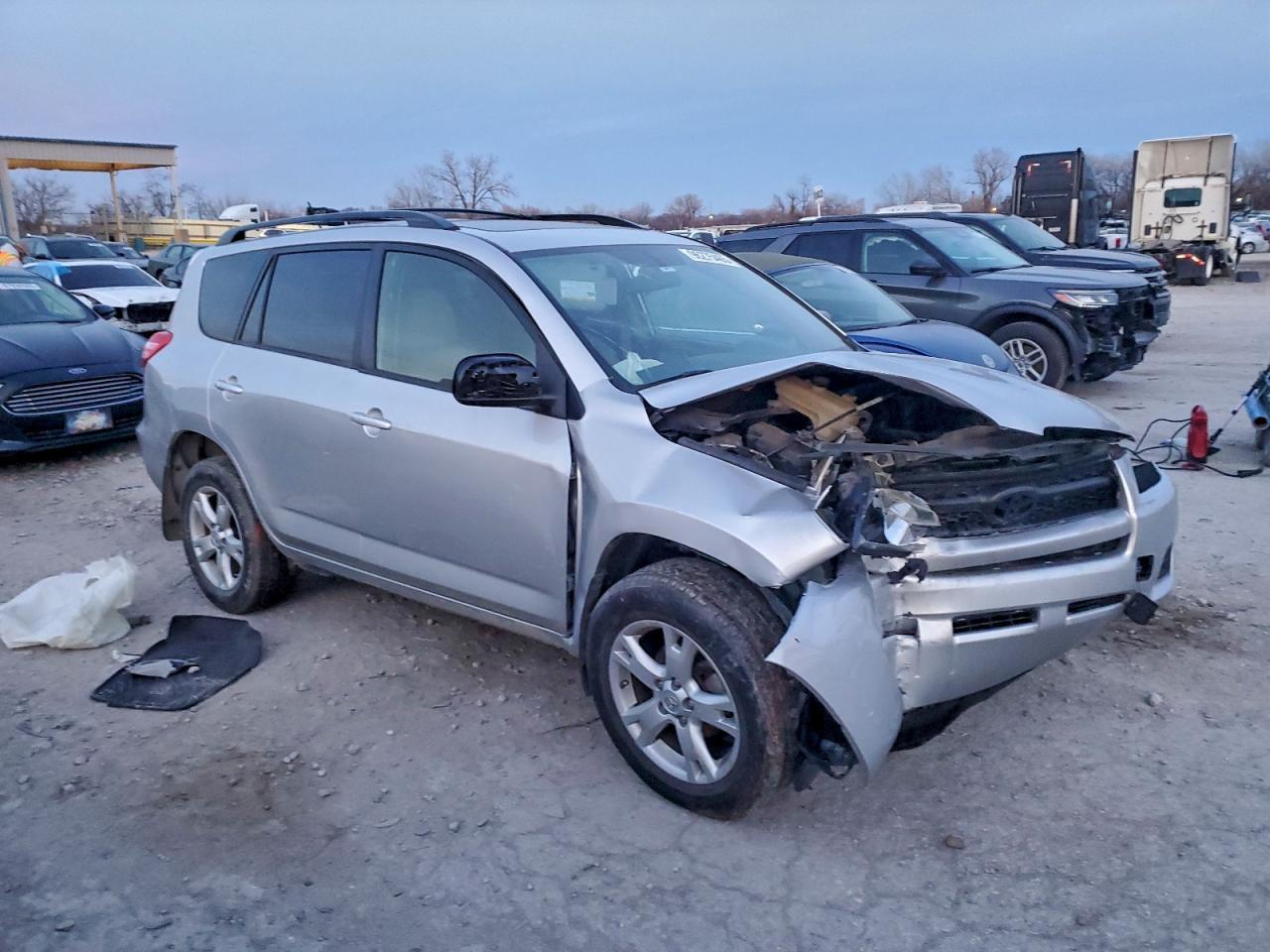 2012 Toyota Rav4 - Фото 4