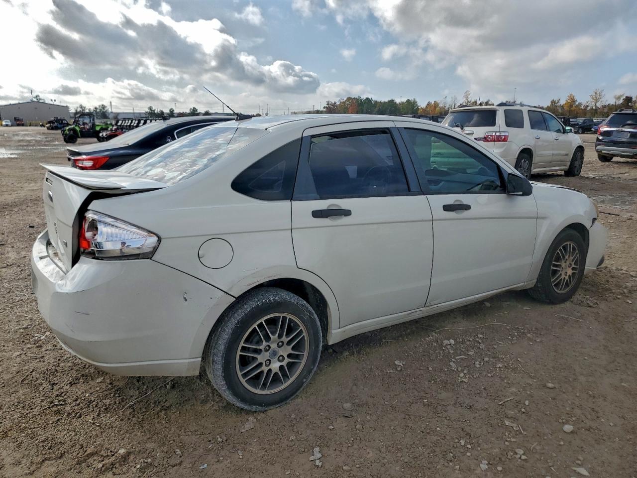 2010 Ford Focus Se - Фото 3