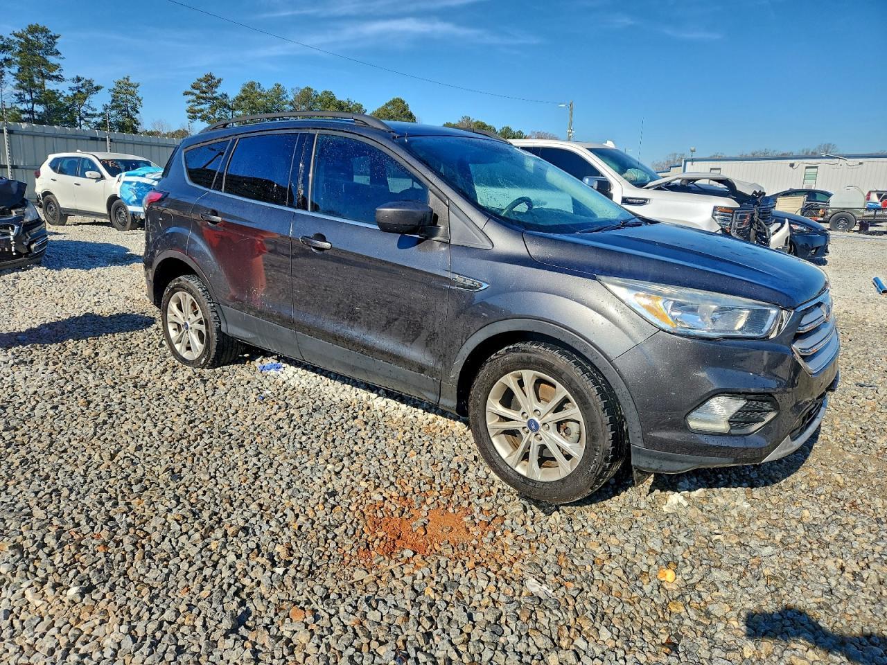 2018 Ford Escape Se - Фото 4