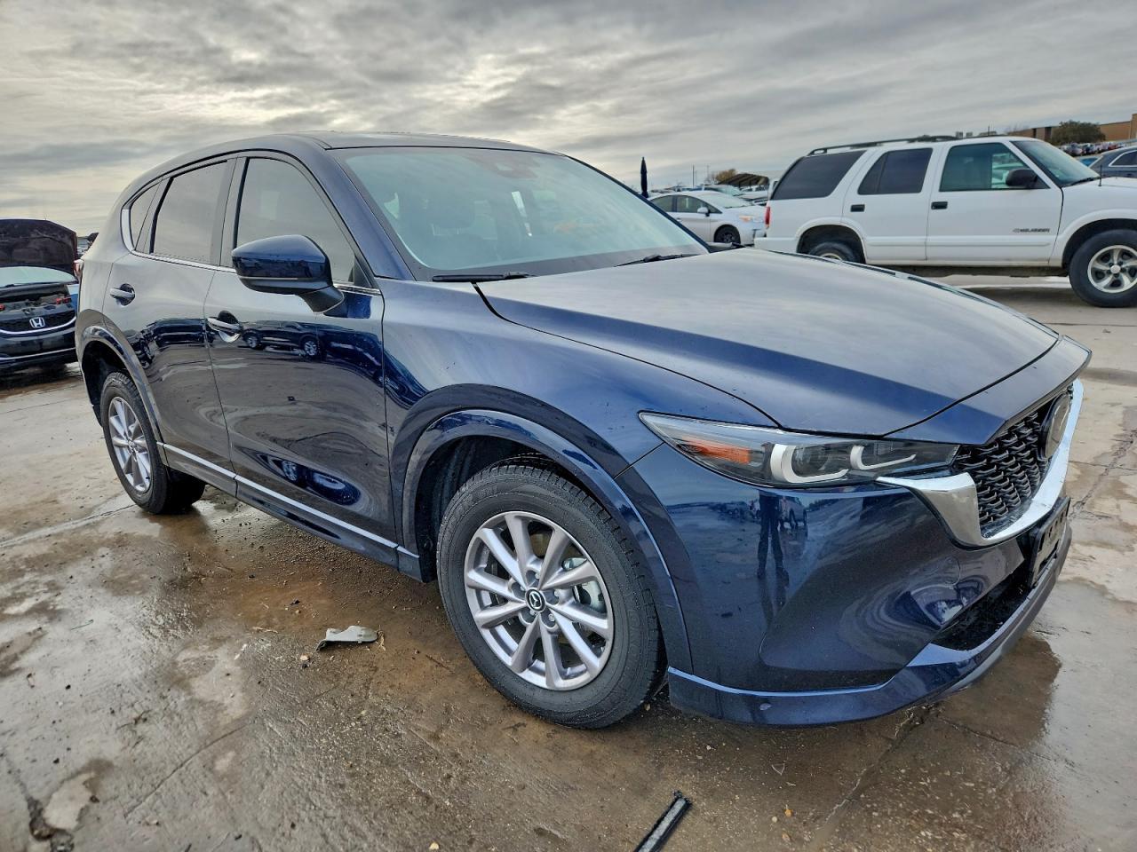 2024 Mazda Cx-5 Preferred - Image 4